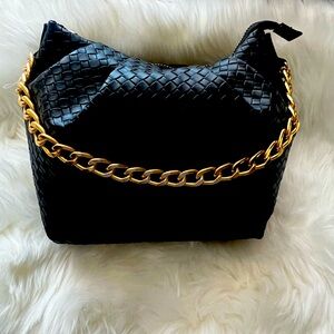 Shoulder fashion statement purse